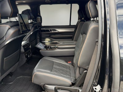 2022 Jeep Grand Wagoneer Series III