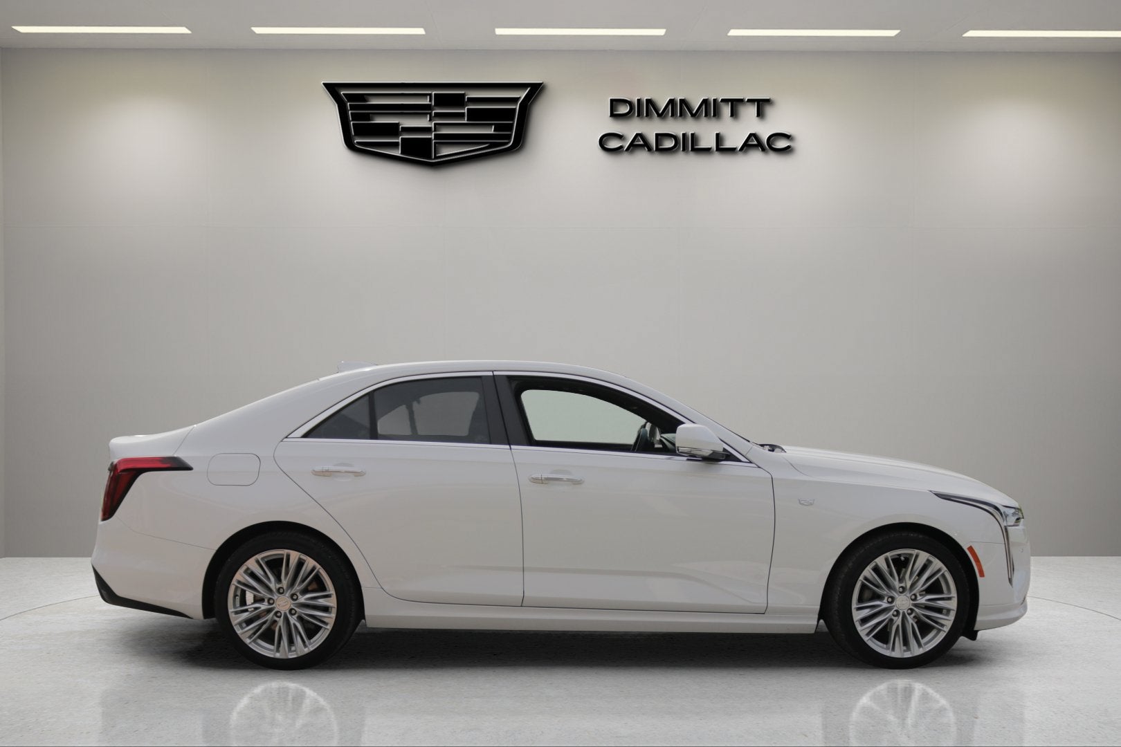 2025 Cadillac CT4 Premium Luxury