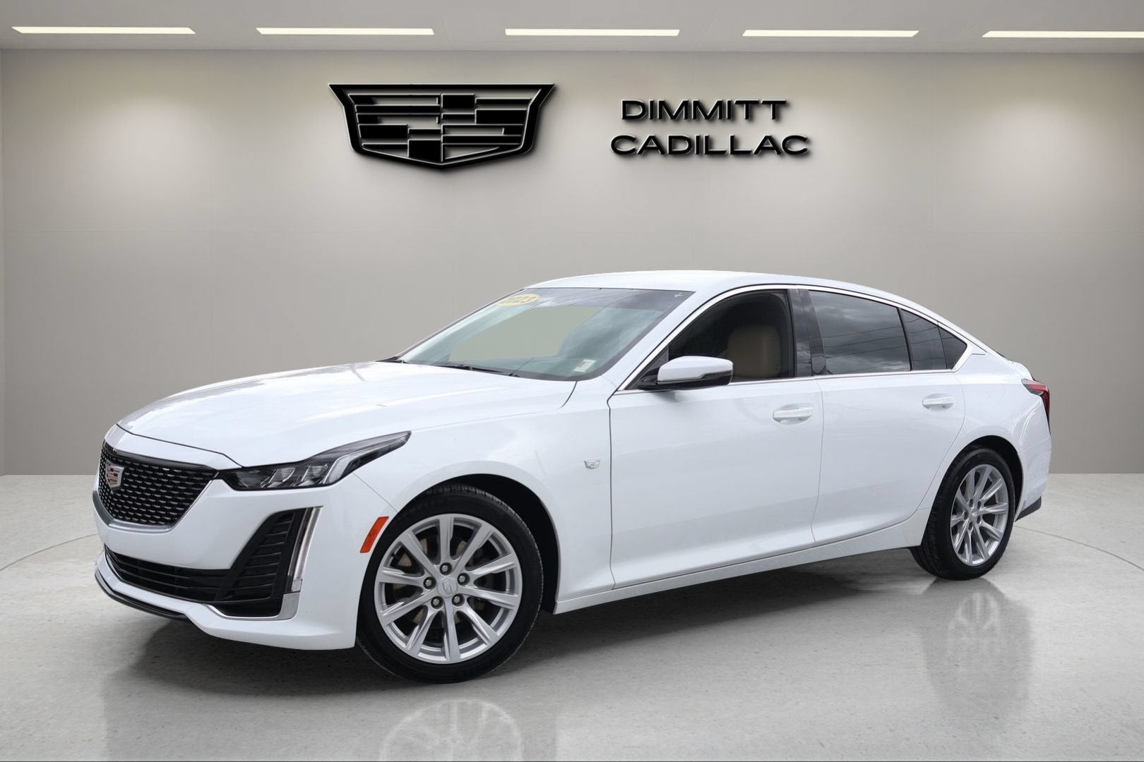 2023 Cadillac CT5 Luxury