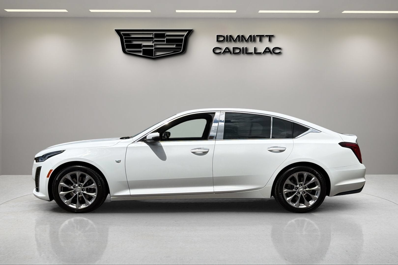 2024 Cadillac CT5 Premium Luxury