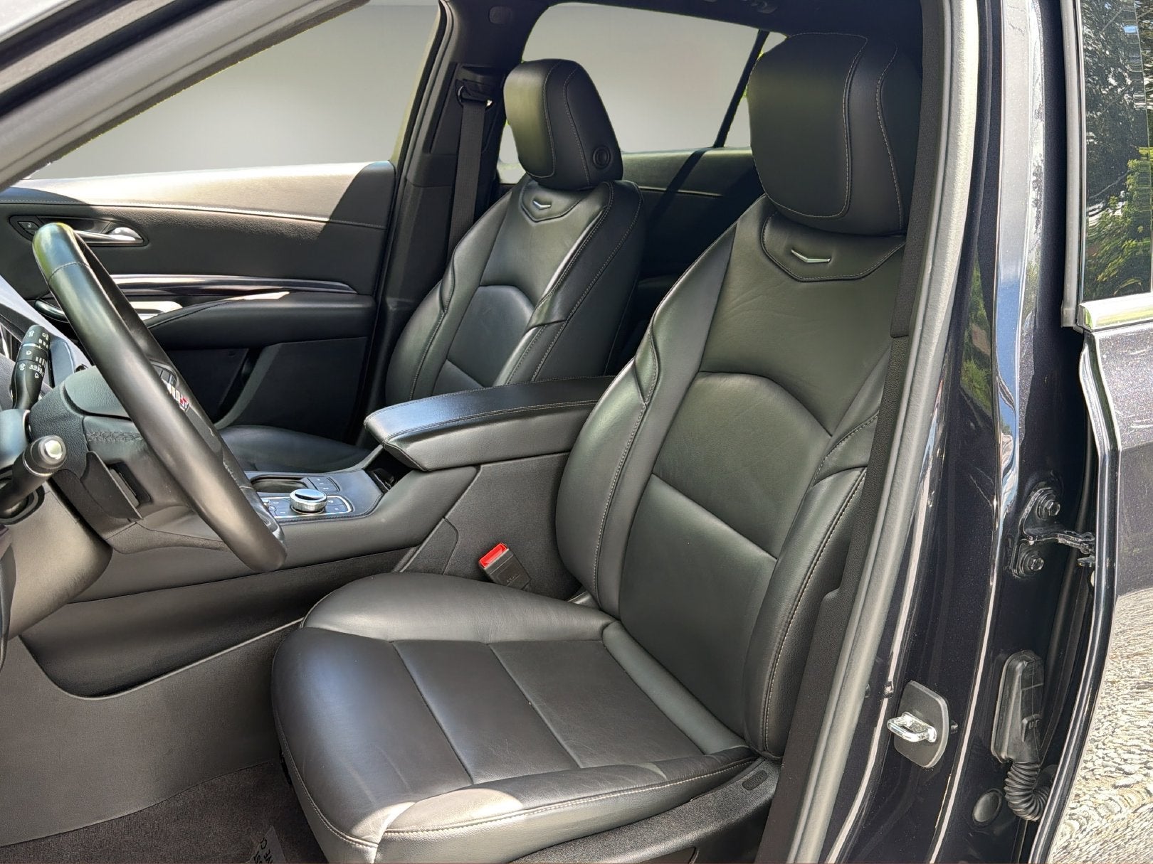 2023 Cadillac XT4 FWD Luxury