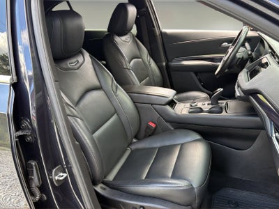 2023 Cadillac XT4 FWD Luxury