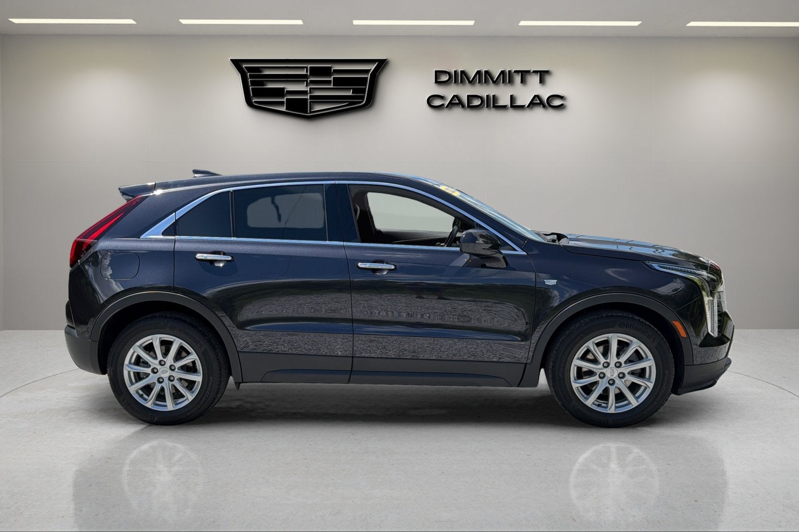 2023 Cadillac XT4 FWD Luxury