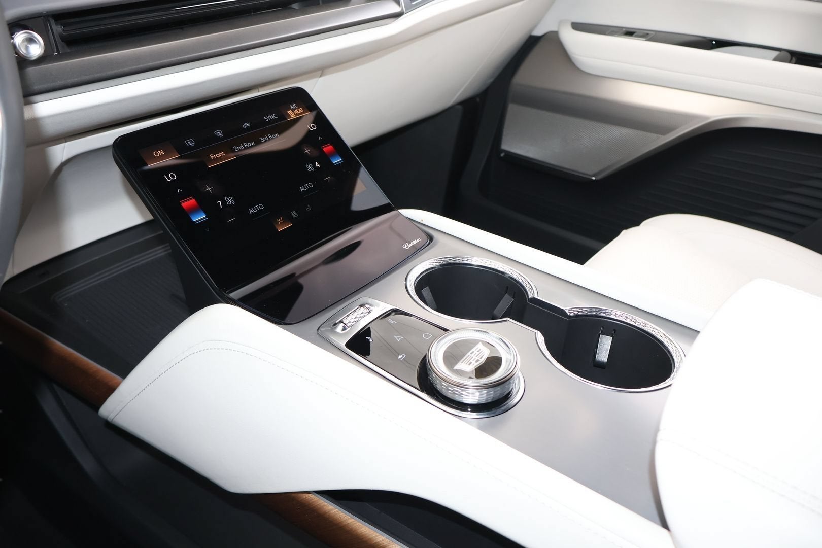 2026 Cadillac VISTIQ Luxury