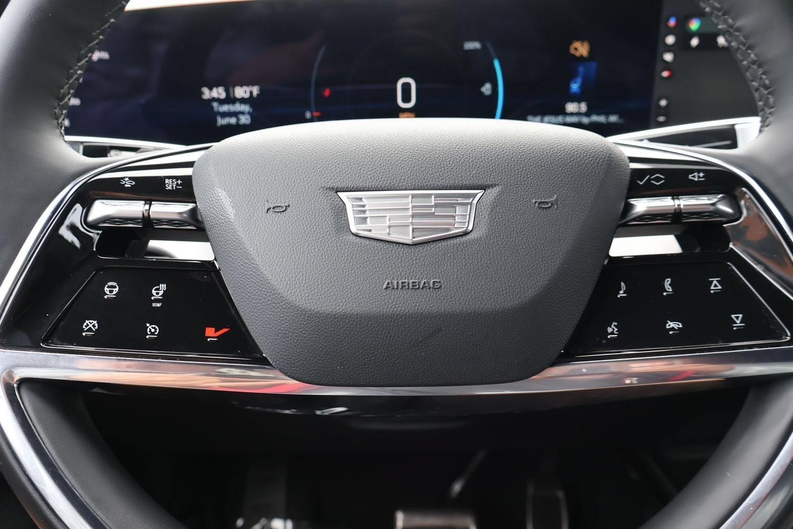 2026 Cadillac VISTIQ Luxury