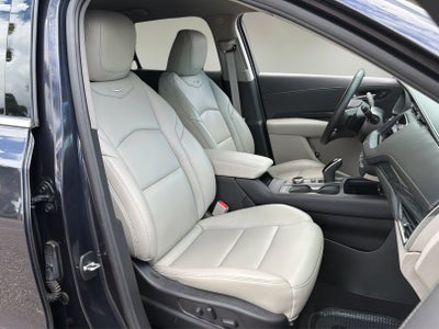 2023 Cadillac XT4 FWD Premium Luxury