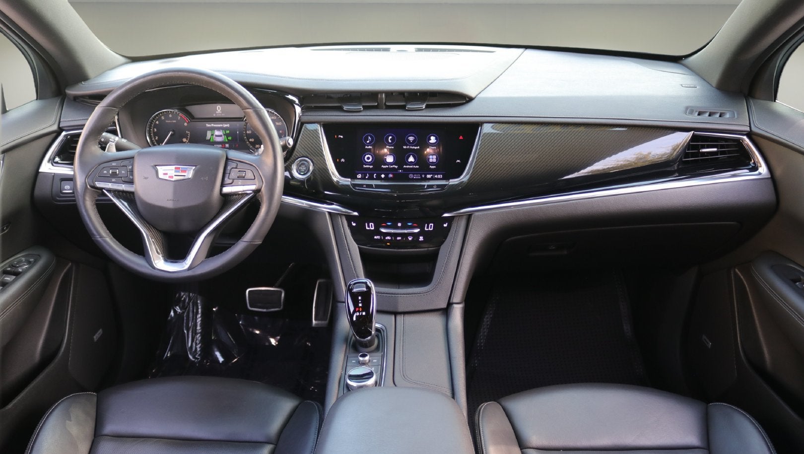 2022 Cadillac XT6 Sport