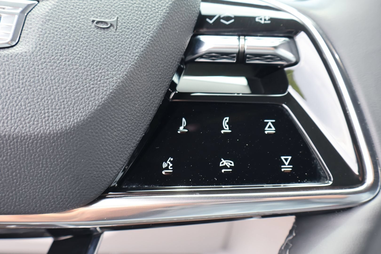 2023 Cadillac LYRIQ Luxury