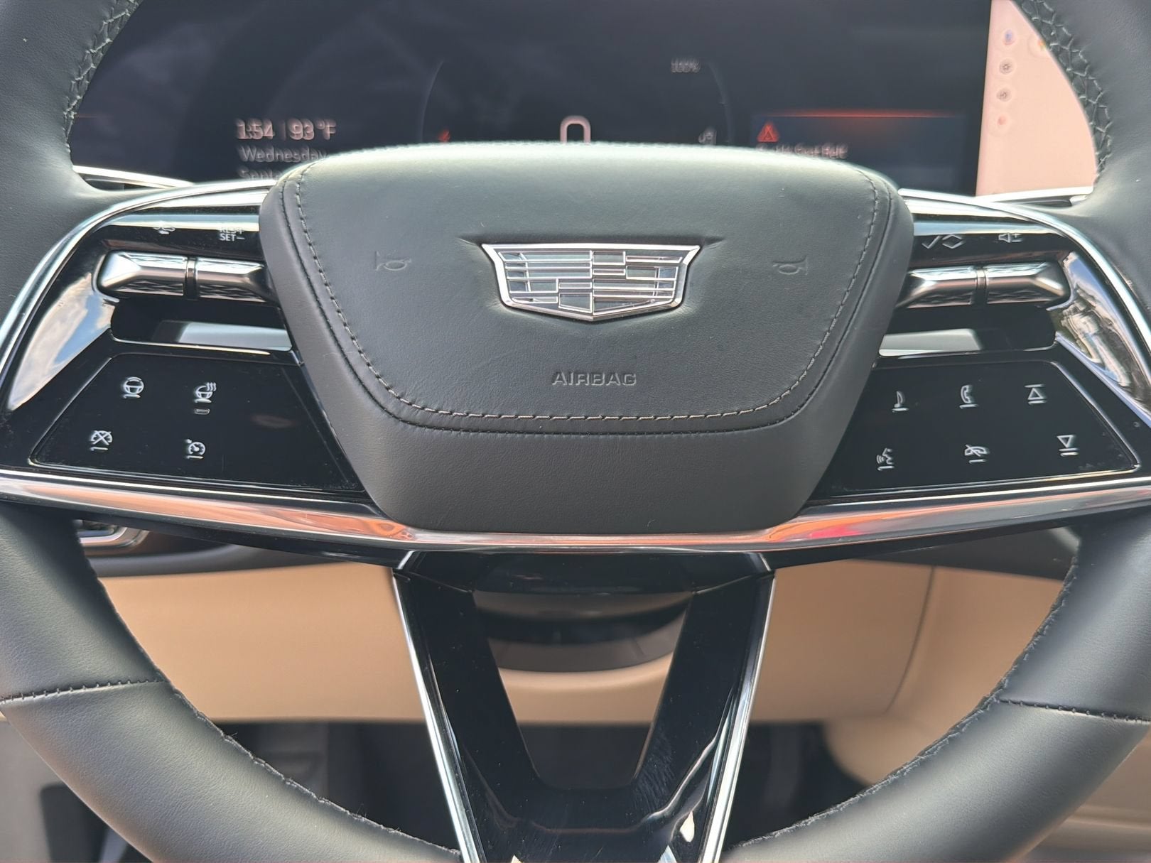 2024 Cadillac LYRIQ Luxury 3