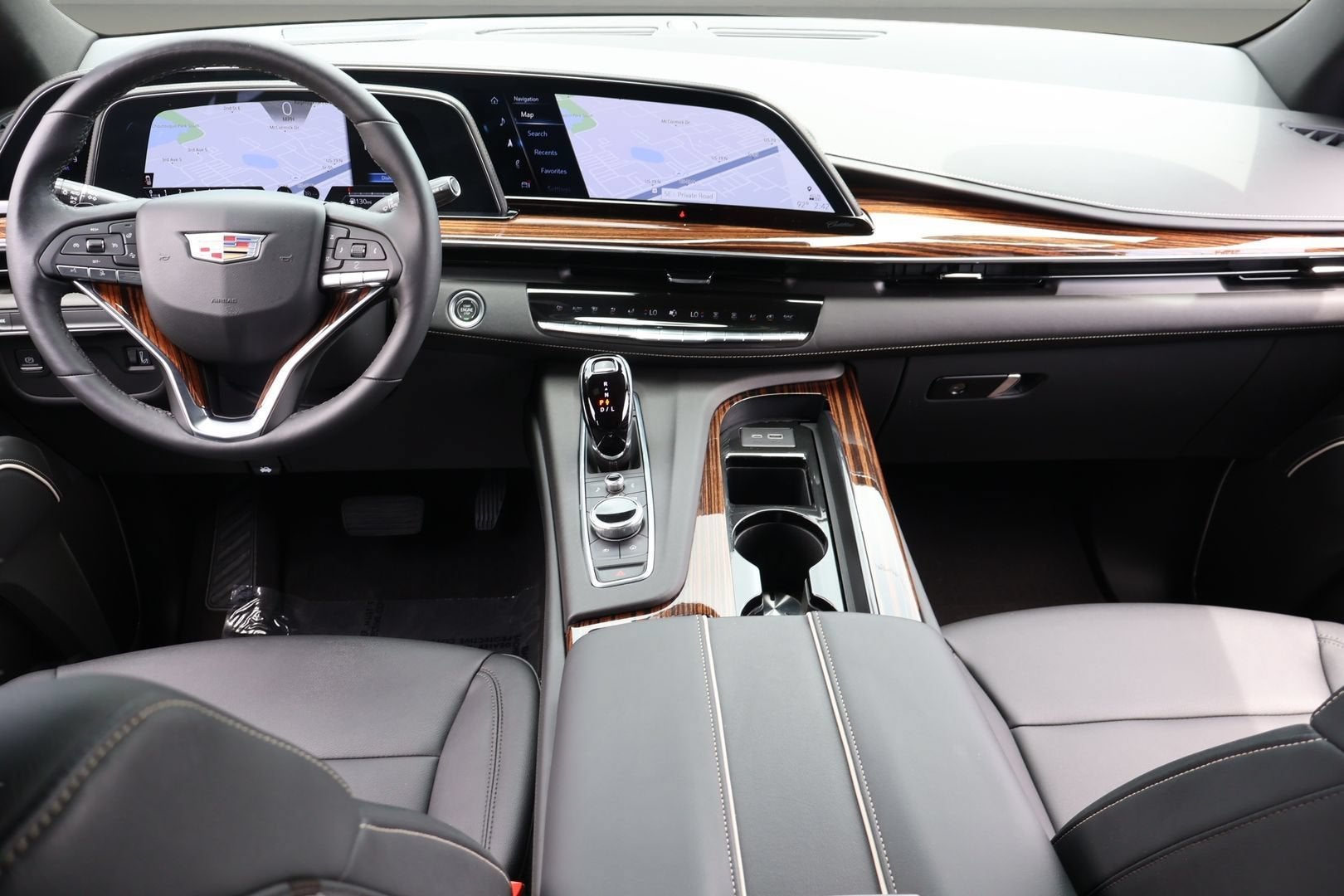 2022 Cadillac Escalade Luxury