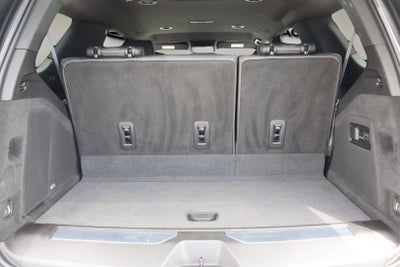 2022 Cadillac Escalade Luxury