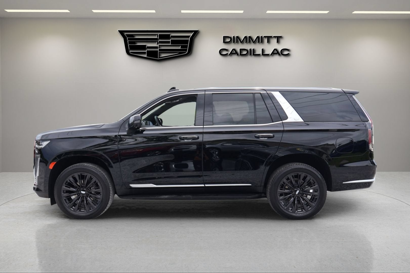 2022 Cadillac Escalade Luxury