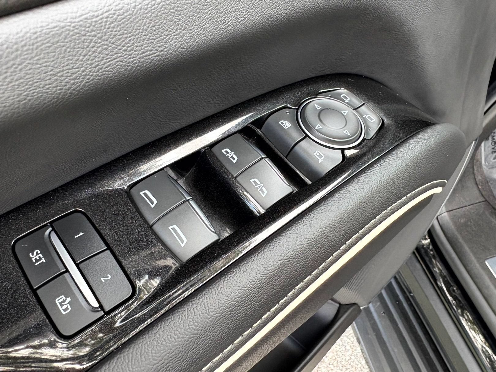 2024 Cadillac Escalade ESV Premium Luxury