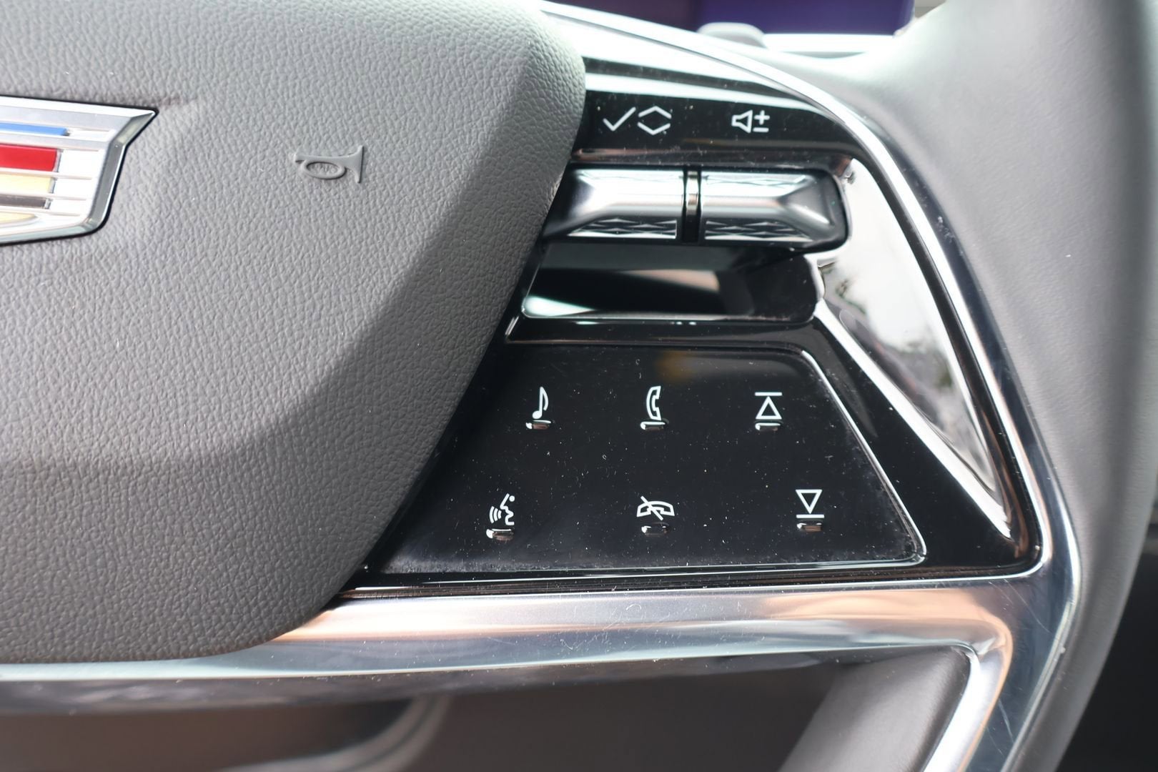 2025 Cadillac Escalade Premium Luxury