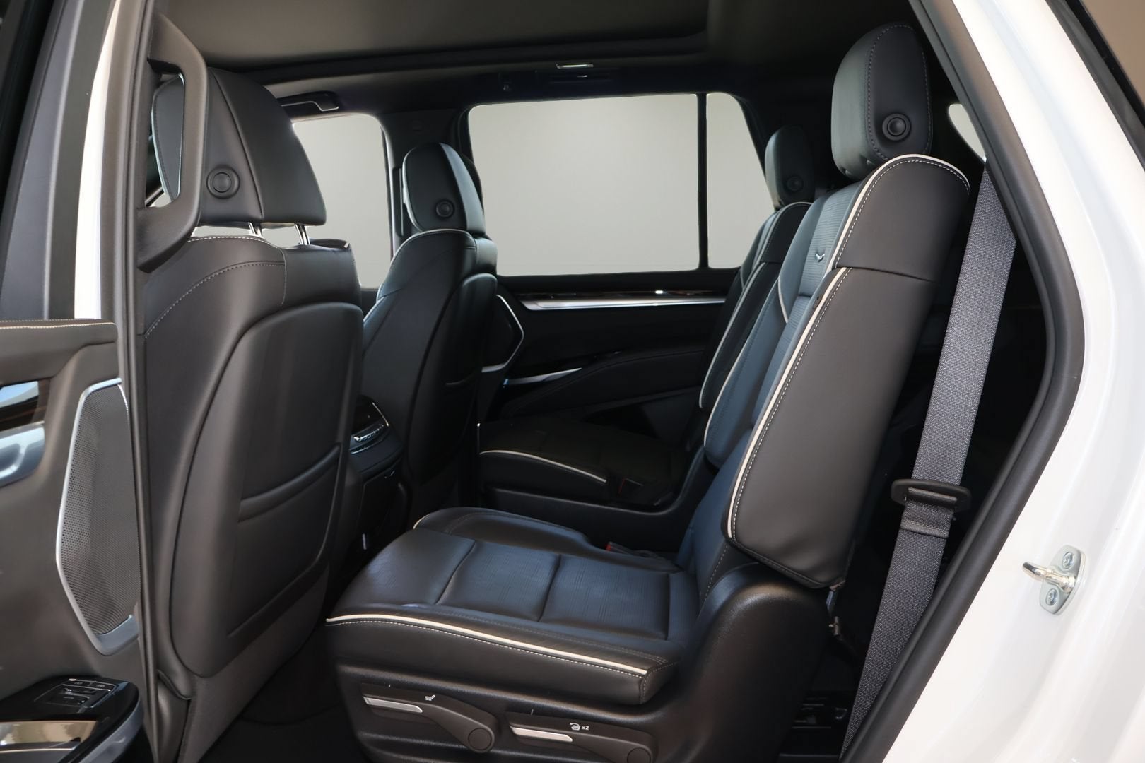 2025 Cadillac Escalade Premium Luxury