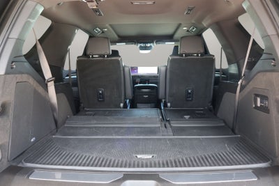 2025 Cadillac Escalade Premium Luxury