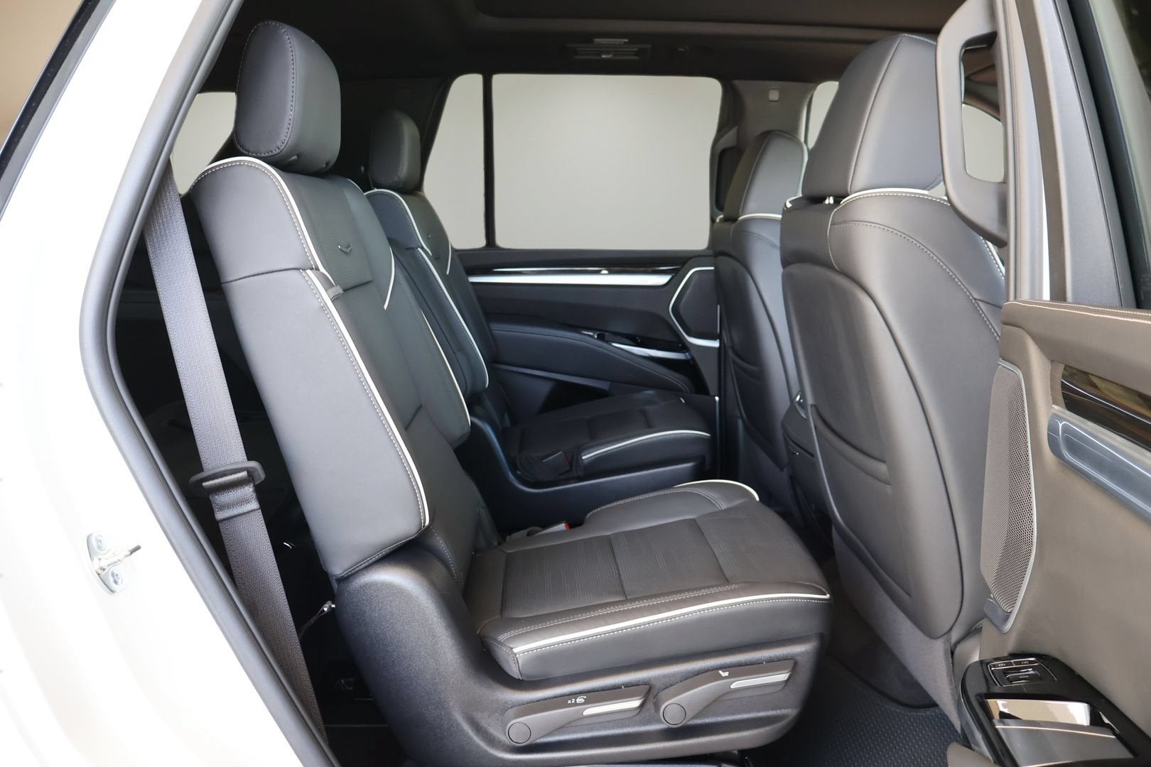 2025 Cadillac Escalade Premium Luxury