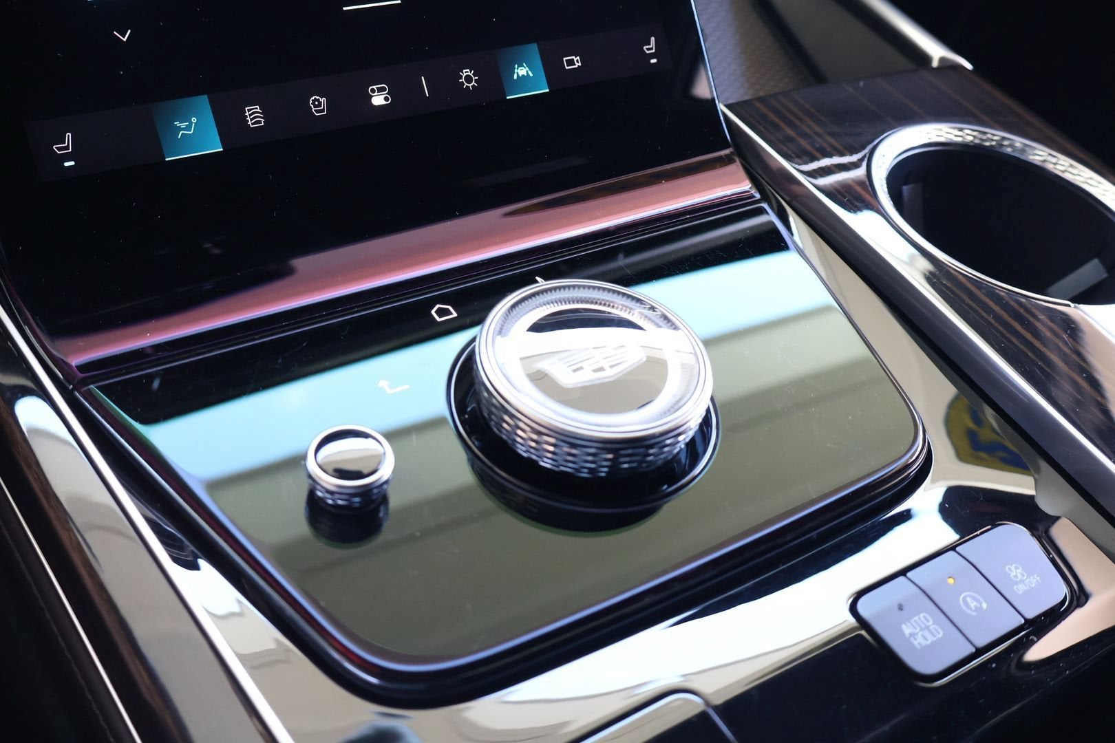 2025 Cadillac Escalade Premium Luxury