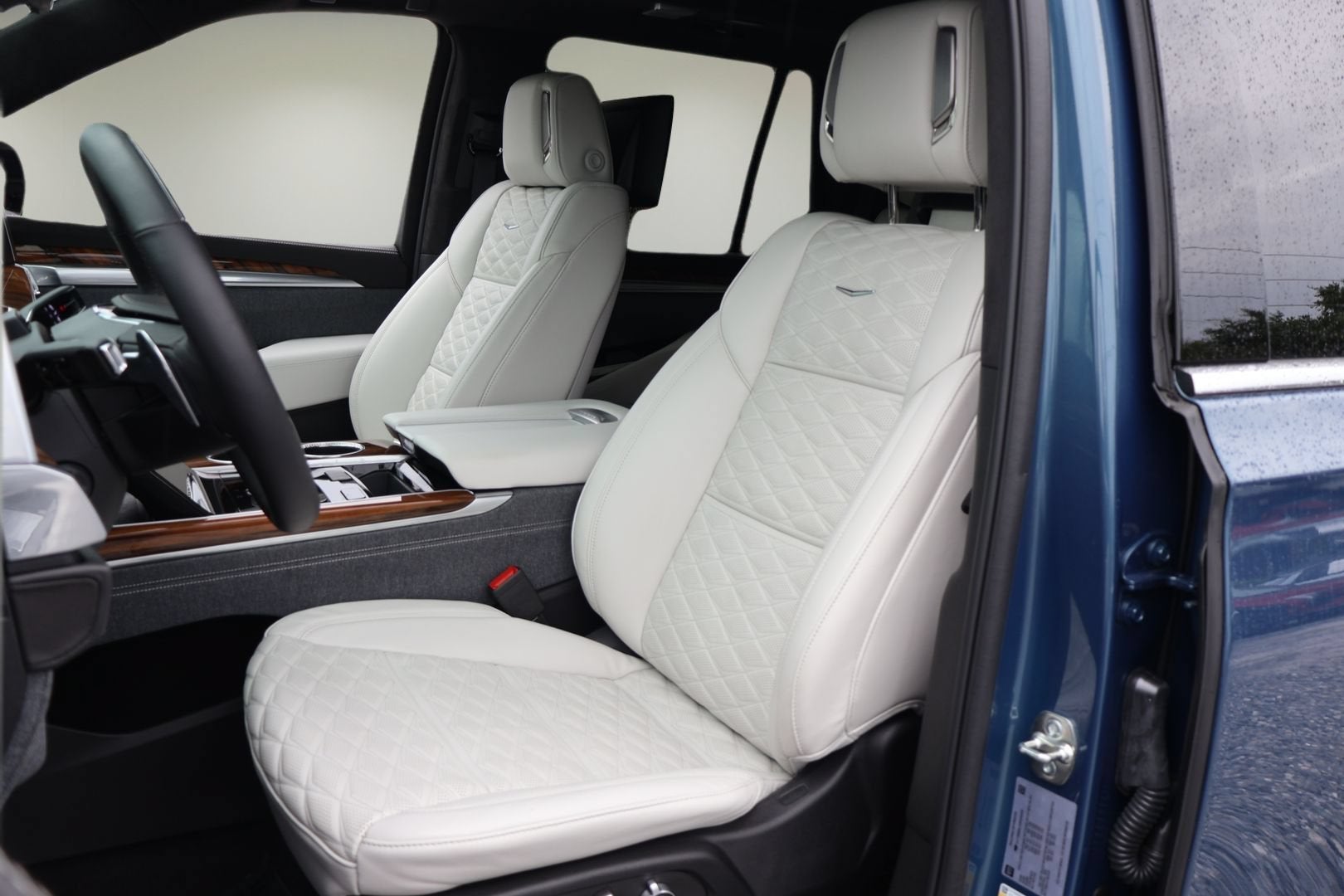 2025 Cadillac Escalade Premium Luxury Platinum