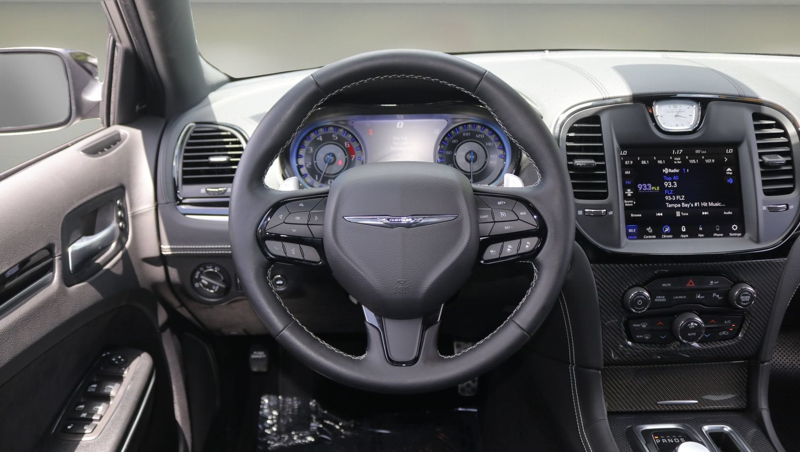 2023 Chrysler 300 300C