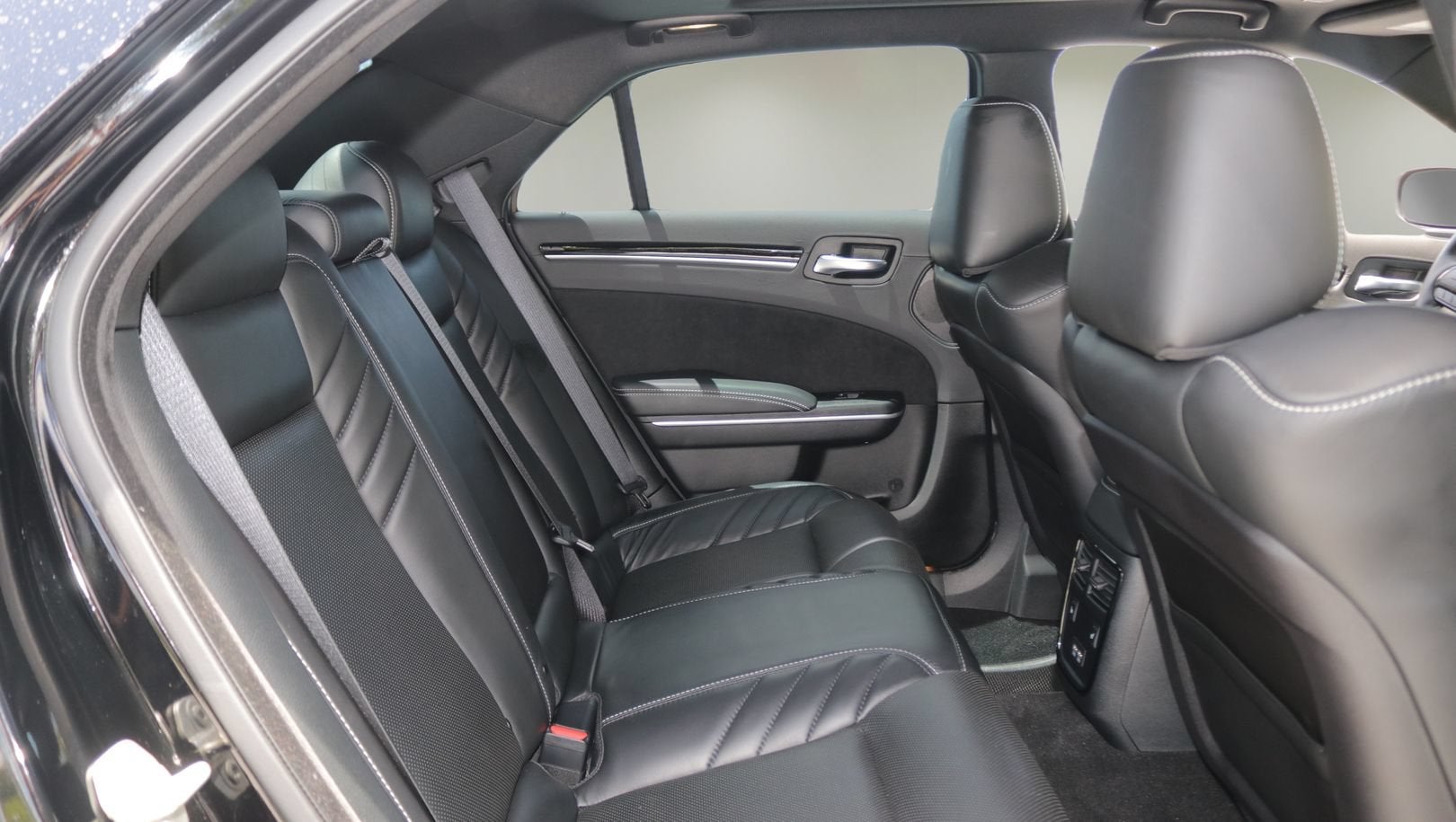2023 Chrysler 300 300C