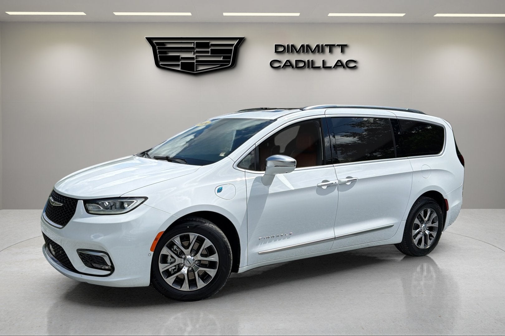 2024 Chrysler Pacifica Hybrid Pinnacle