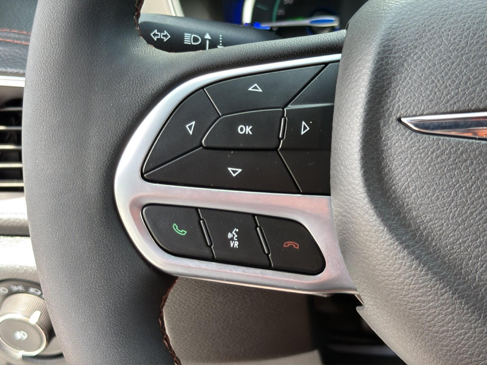 2024 Chrysler Pacifica Hybrid Pinnacle