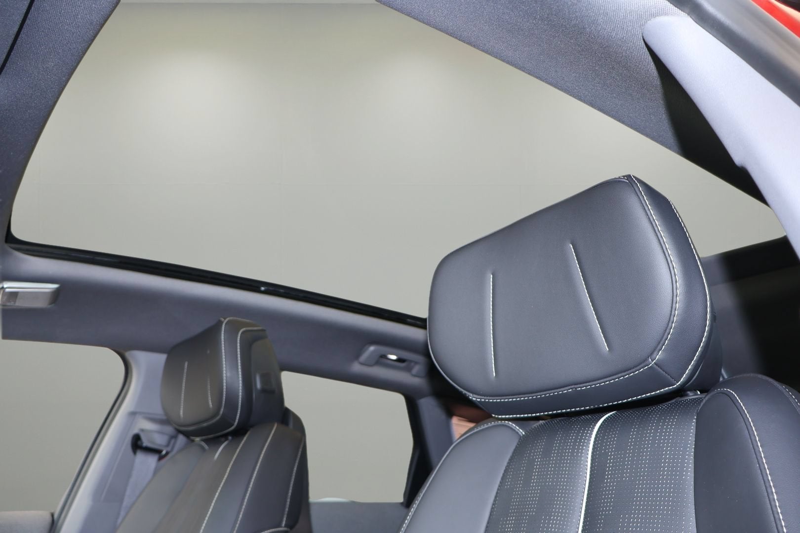 2025 Cadillac OPTIQ Sport 2