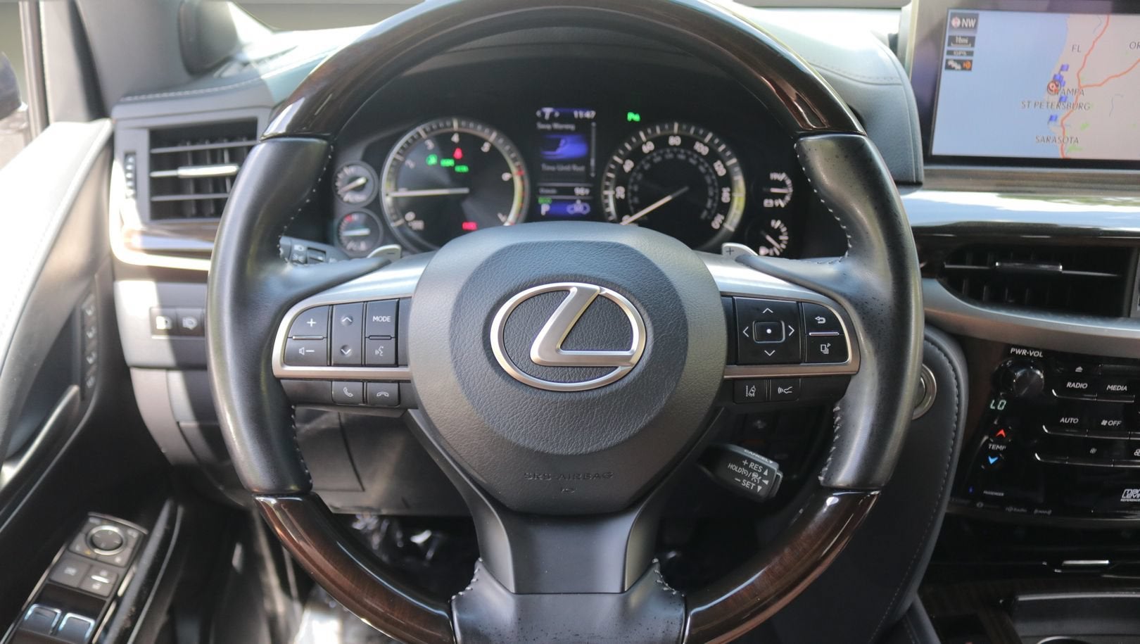2021 Lexus LX LX 570
