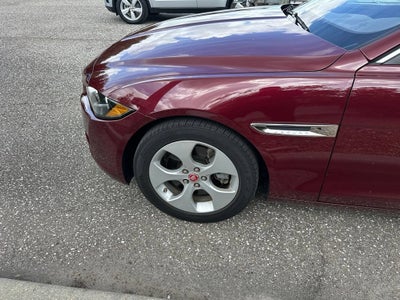 2017 Jaguar XE 25t