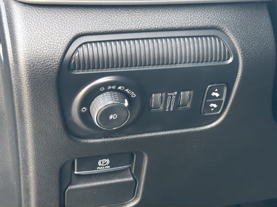 2024 Jeep Wagoneer Base