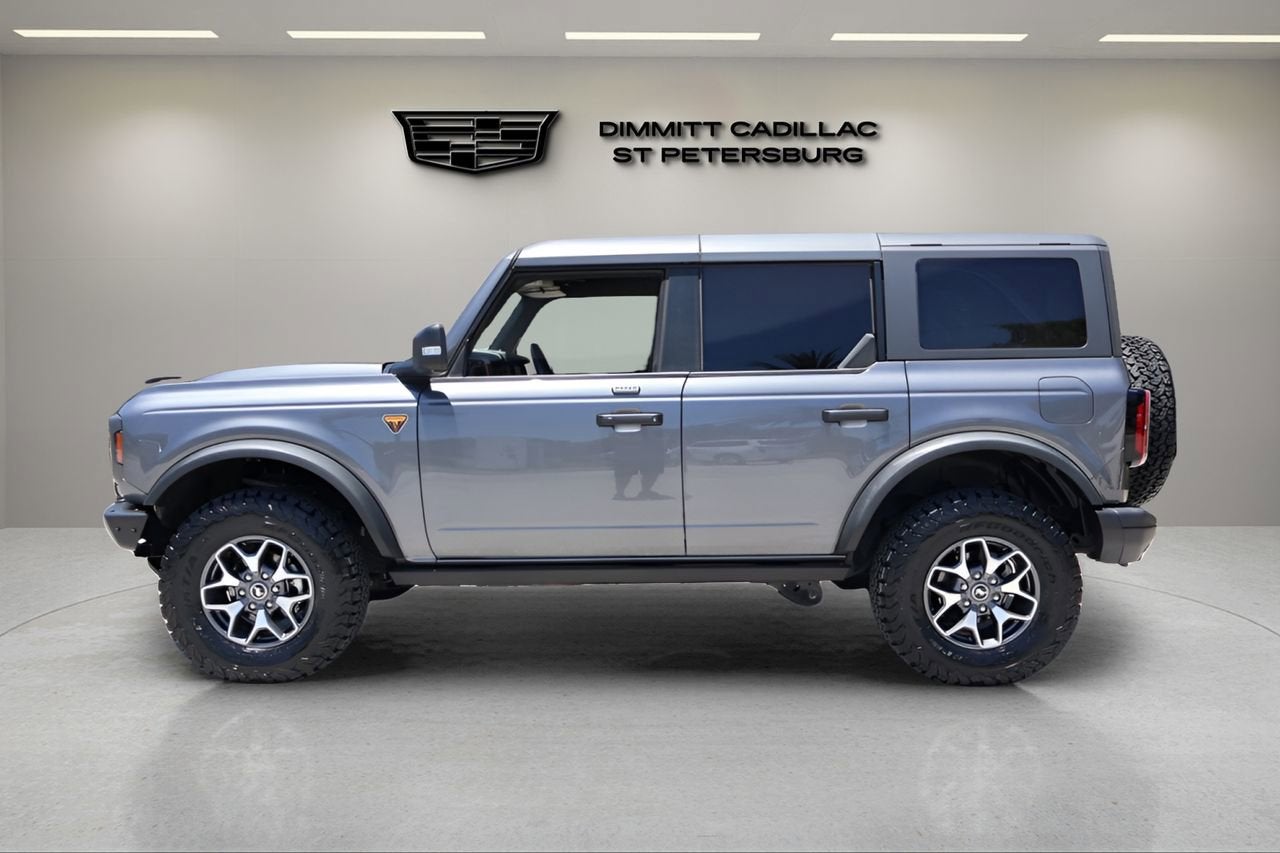 2022 Ford Bronco Base