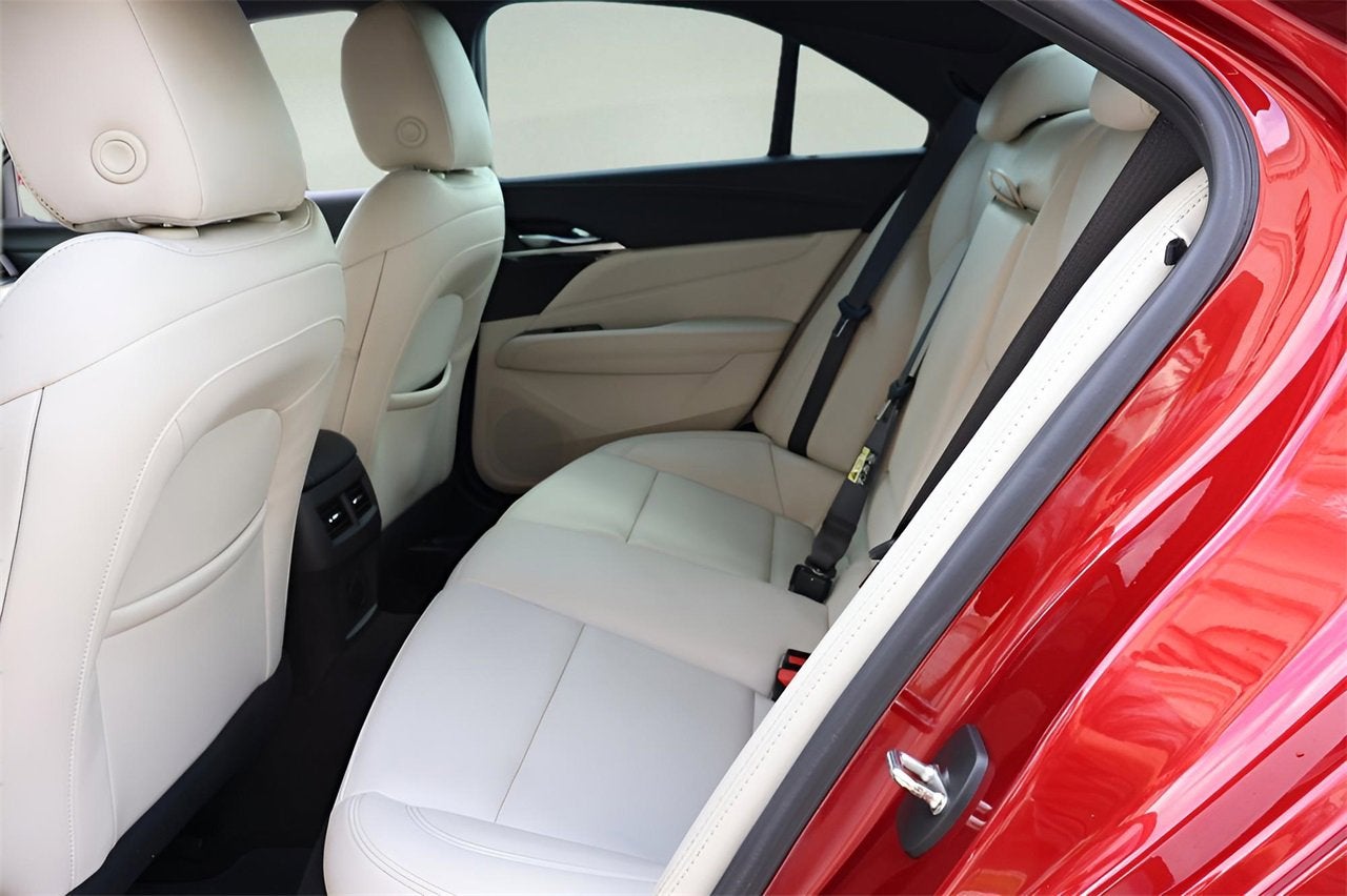 2023 Cadillac CT4 Luxury