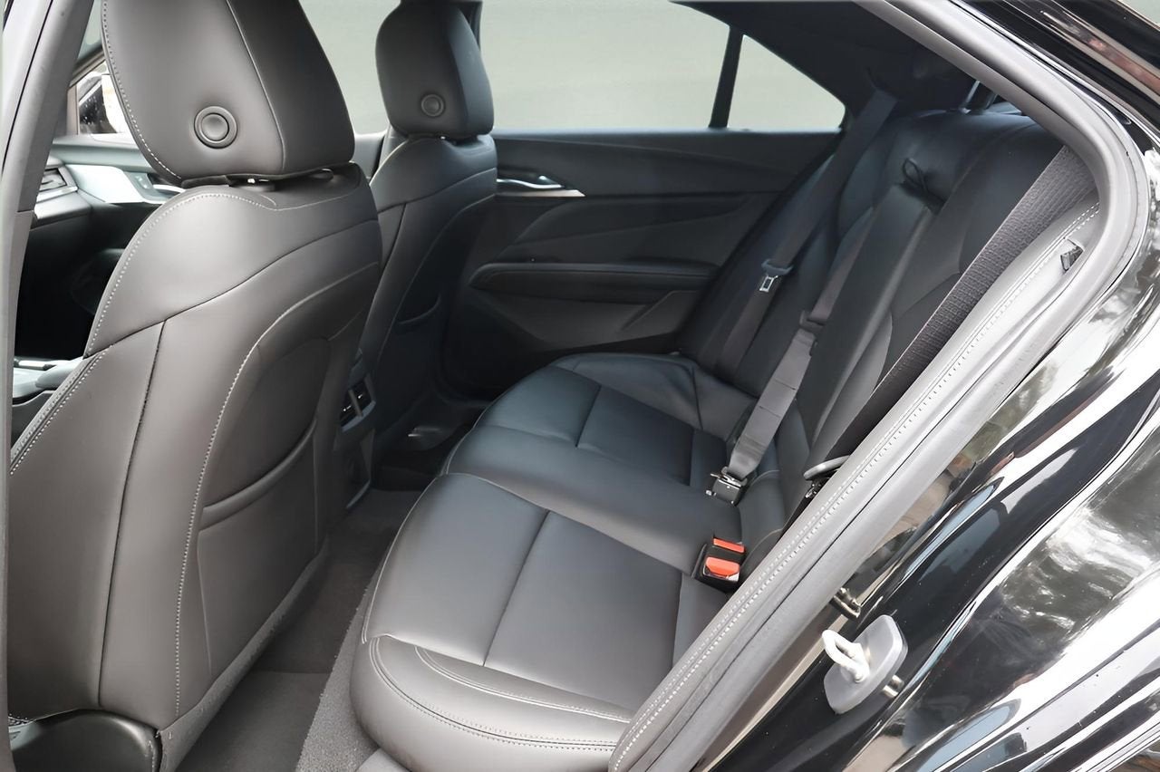 2023 Cadillac CT4 Luxury