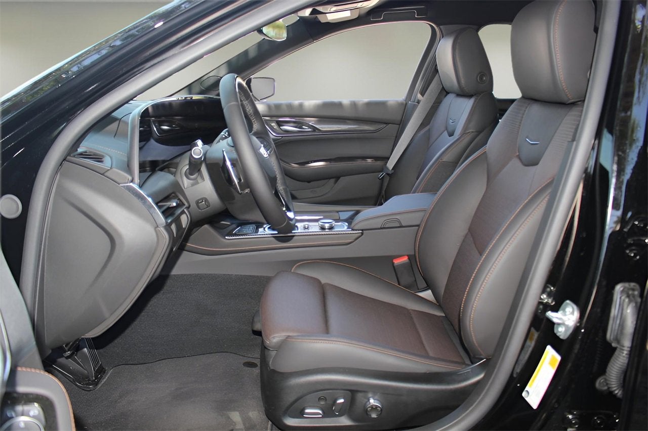 2025 Cadillac CT5 Sport