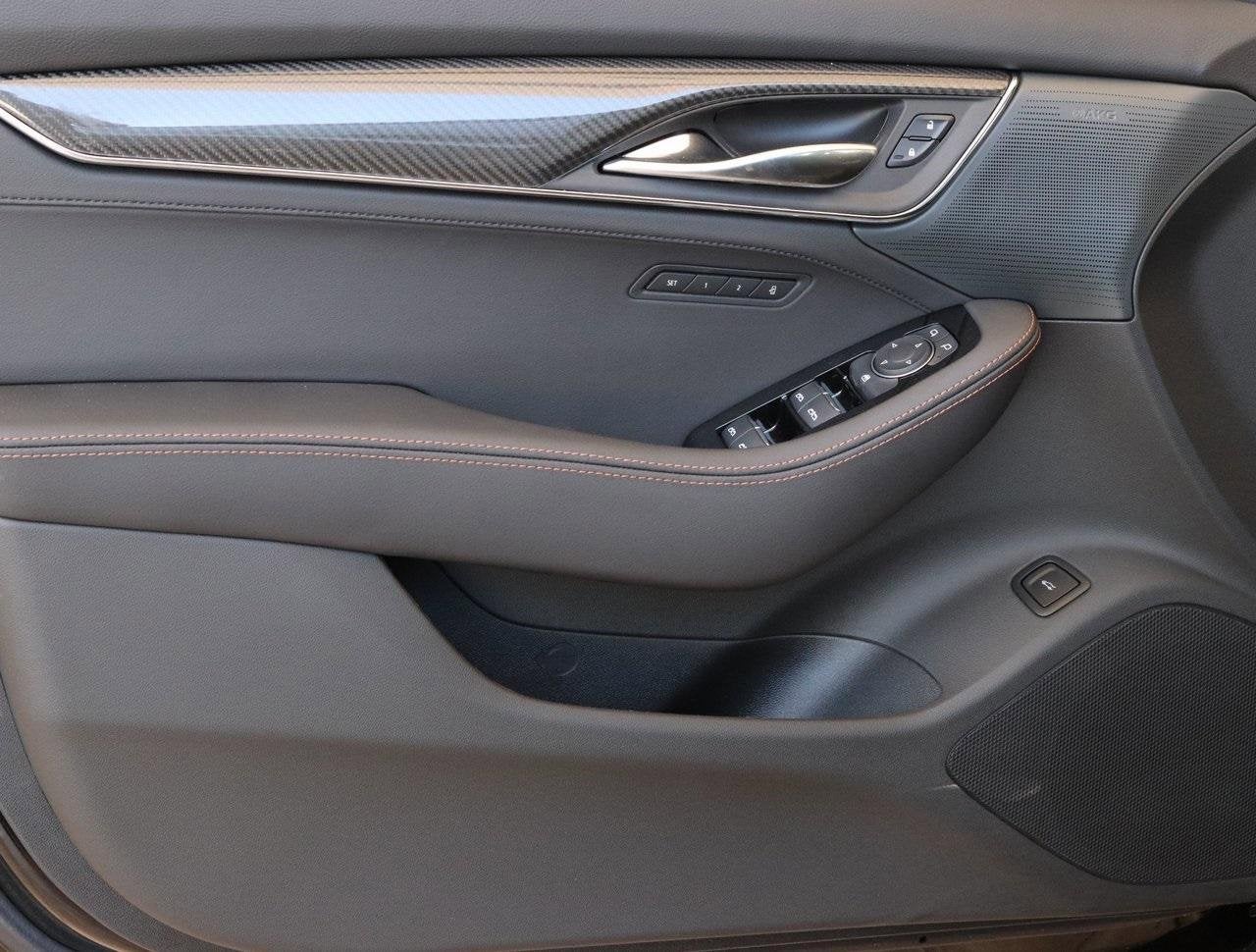 2025 Cadillac CT5 Sport