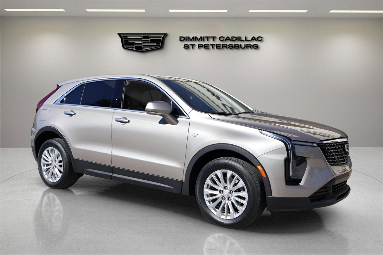 2024 Cadillac XT4 Luxury
