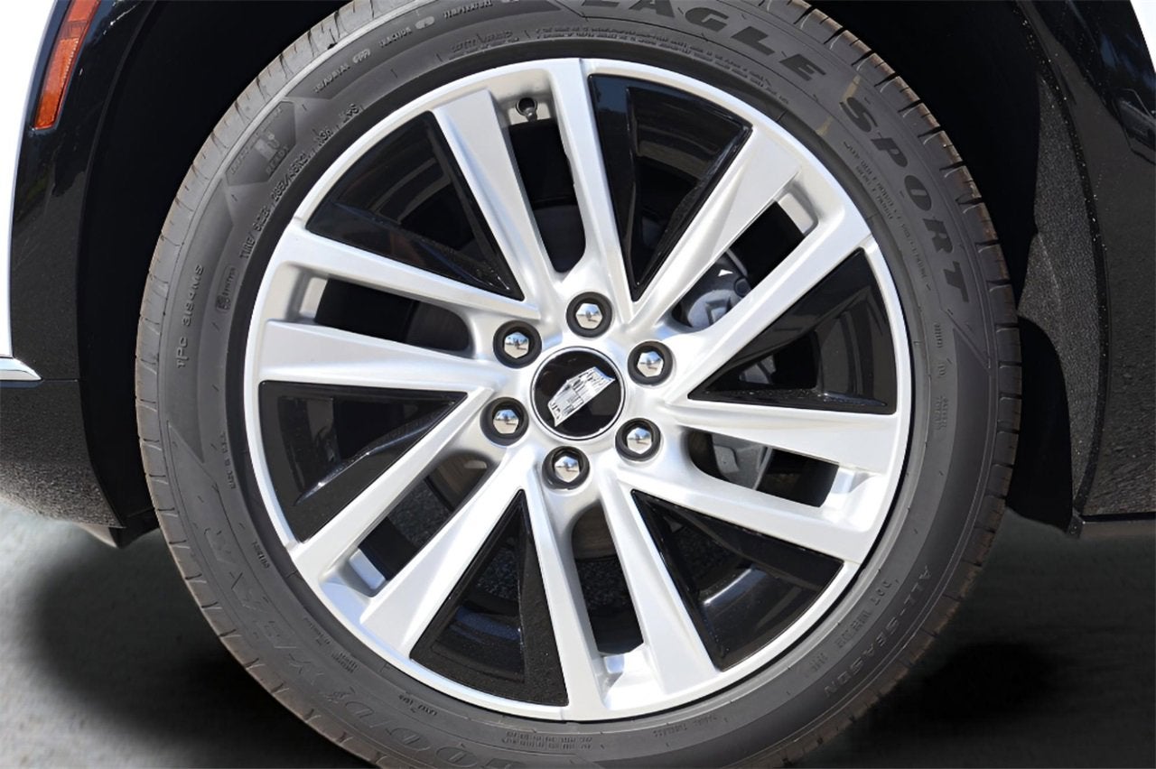 2026 Cadillac VISTIQ Luxury