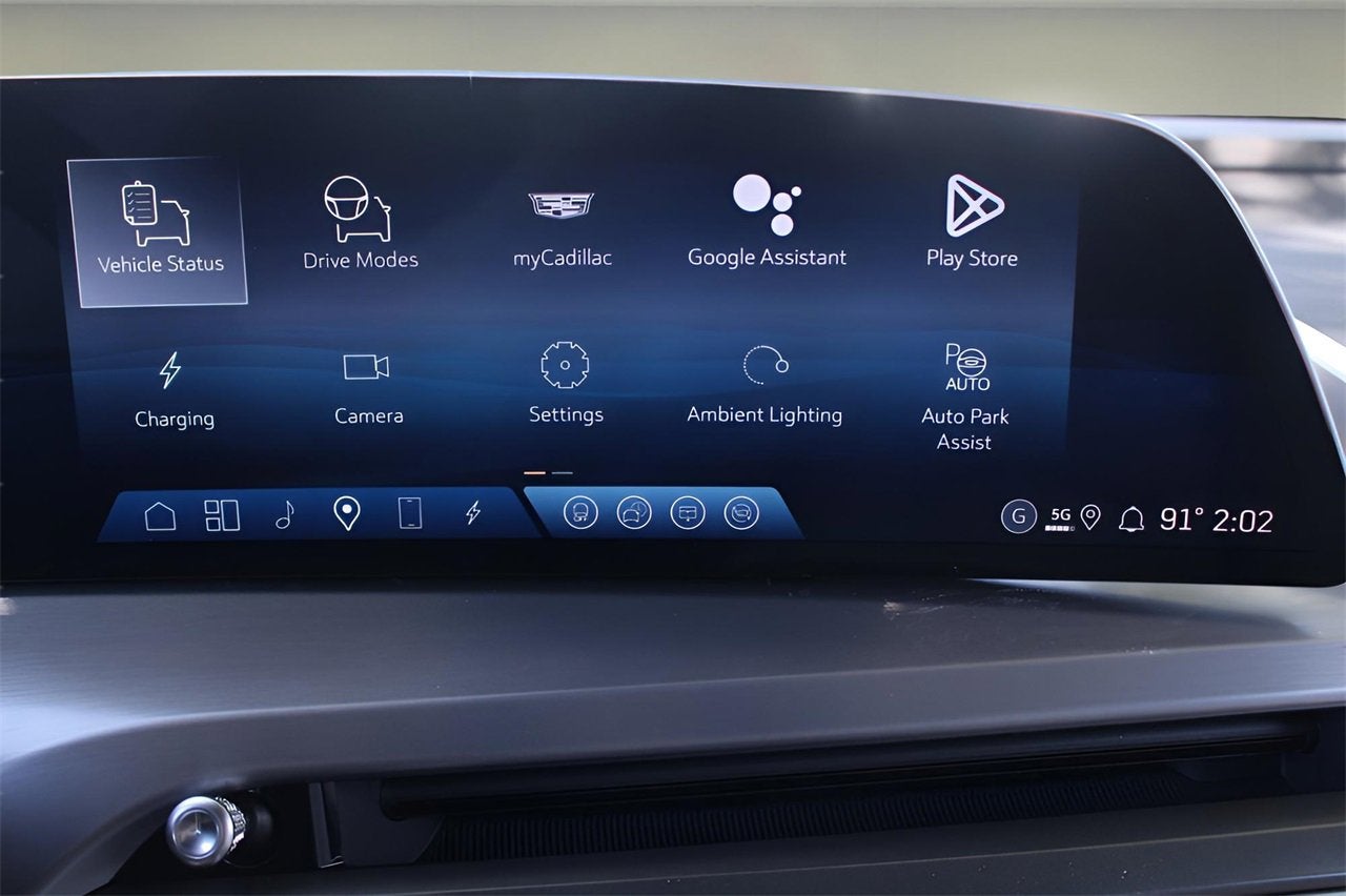 2026 Cadillac VISTIQ Luxury