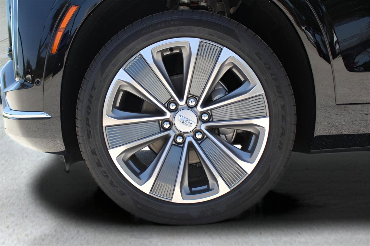 2026 Cadillac VISTIQ Luxury