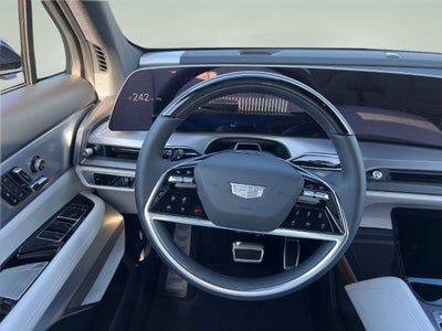 2027 Cadillac VISTIQ Luxury