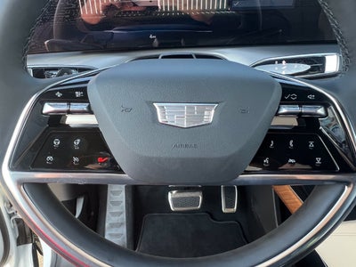 2027 Cadillac VISTIQ Luxury