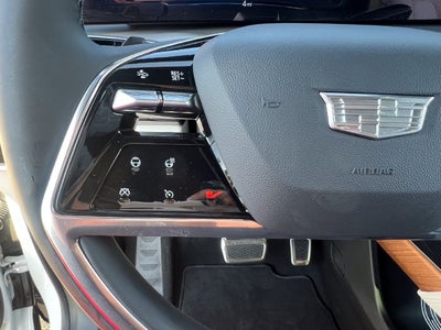 2027 Cadillac VISTIQ Luxury