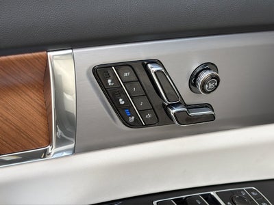 2027 Cadillac VISTIQ Sport