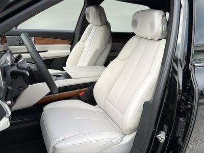 2027 Cadillac VISTIQ Sport