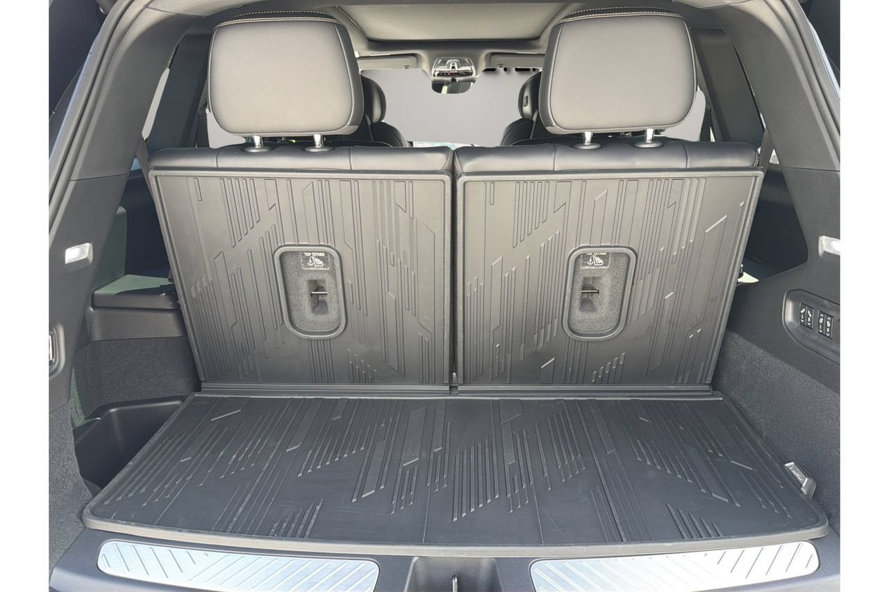 2027 Cadillac VISTIQ Sport