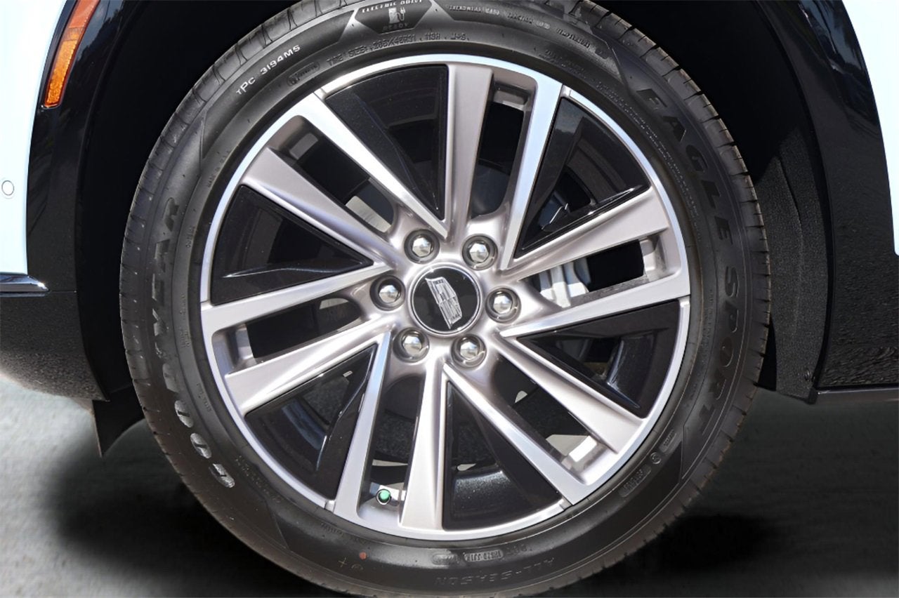 2026 Cadillac VISTIQ Sport