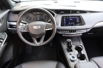 2023 Cadillac XT4 Premium Luxury