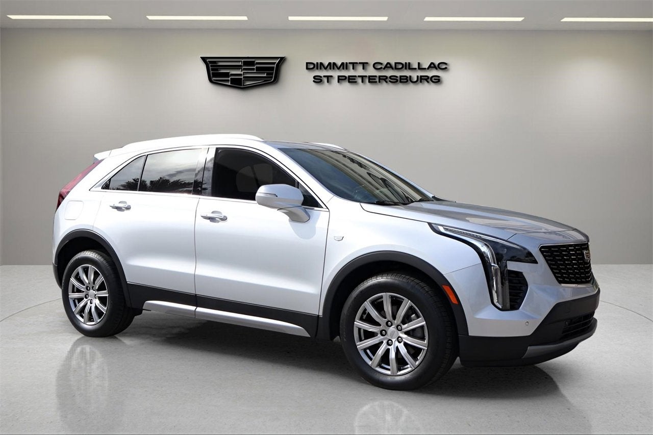 2021 Cadillac XT4 Premium Luxury