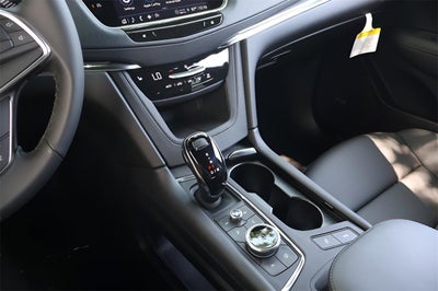 2025 Cadillac XT5 Luxury